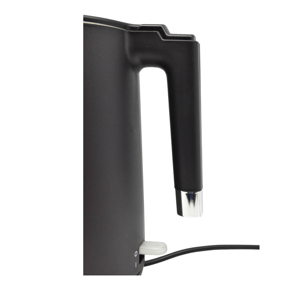 Βραστήρας σε χρώμα μαύρο ματ 1,7lt 2200W