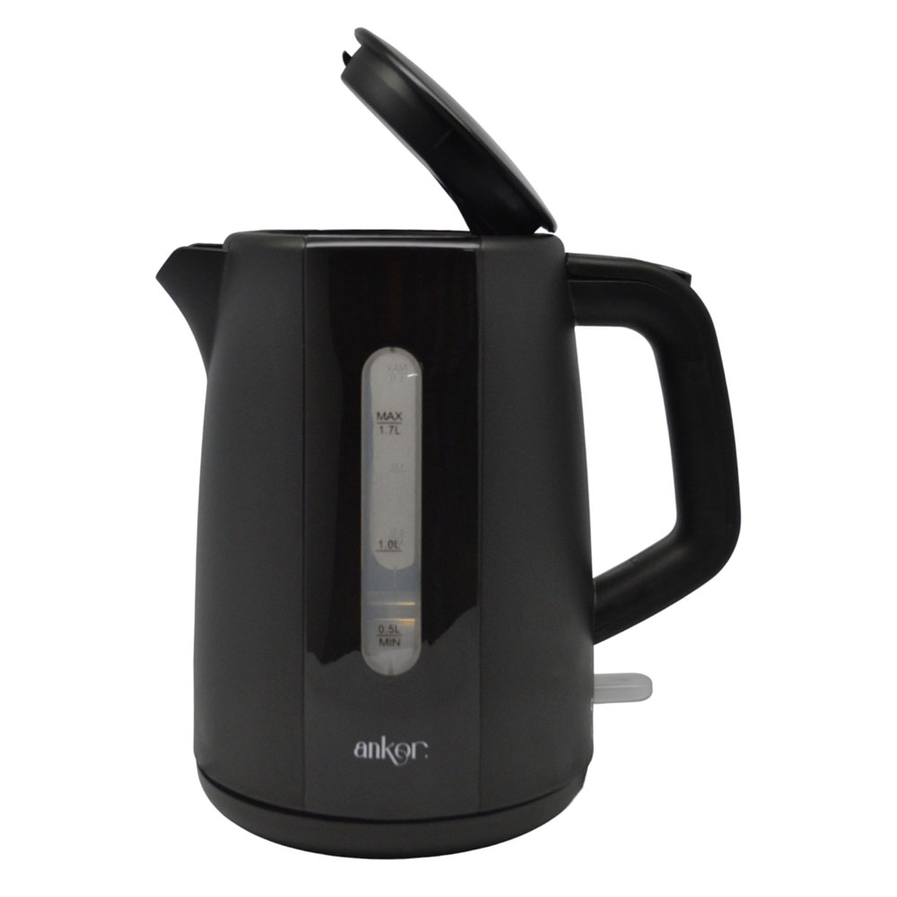 Βραστήρας σε χρώμα μαύρο 1,7lt 2200W