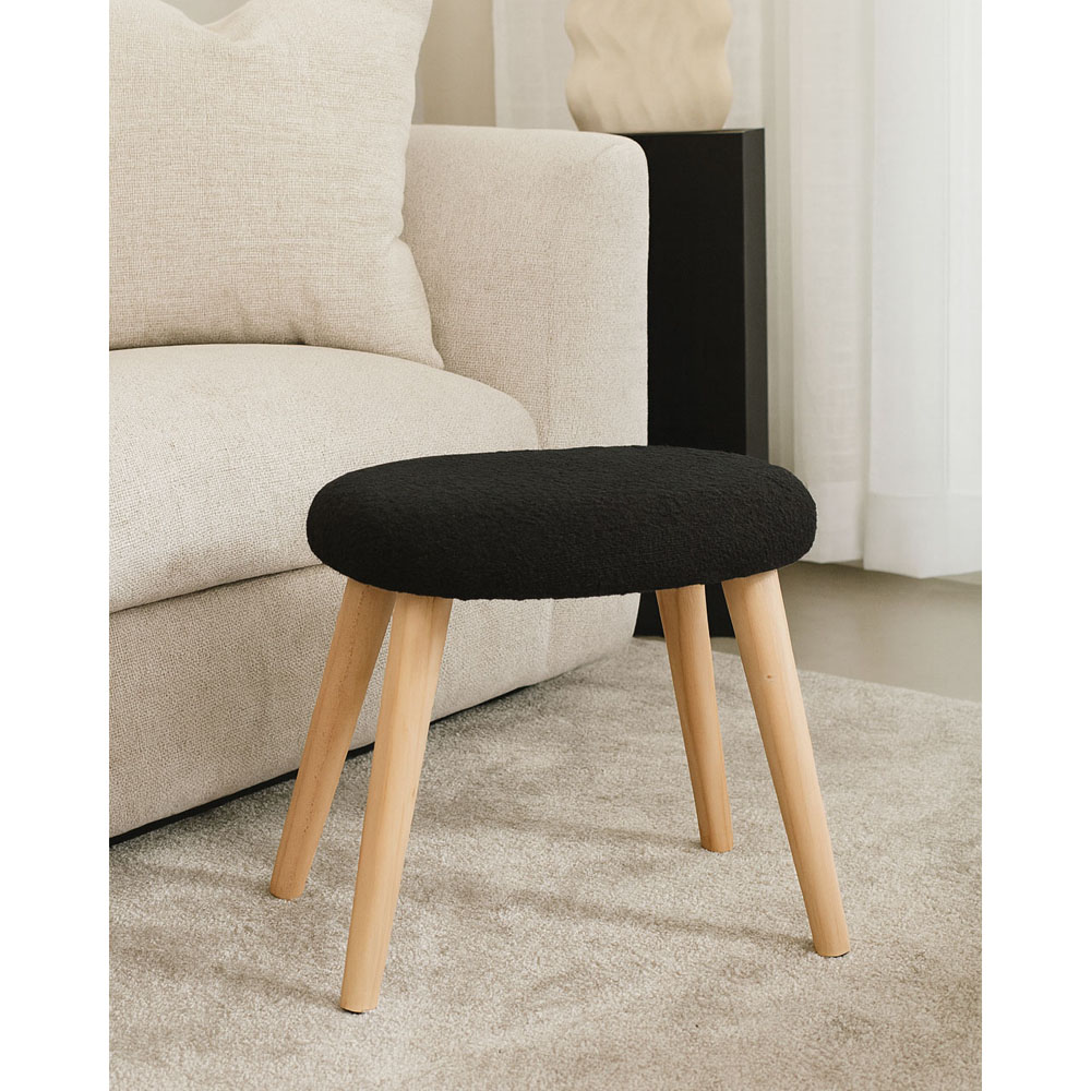 Σκαμπό από ύφασμα/ξύλο σε χρώμα μαύρο/φυσικό 40x30x40