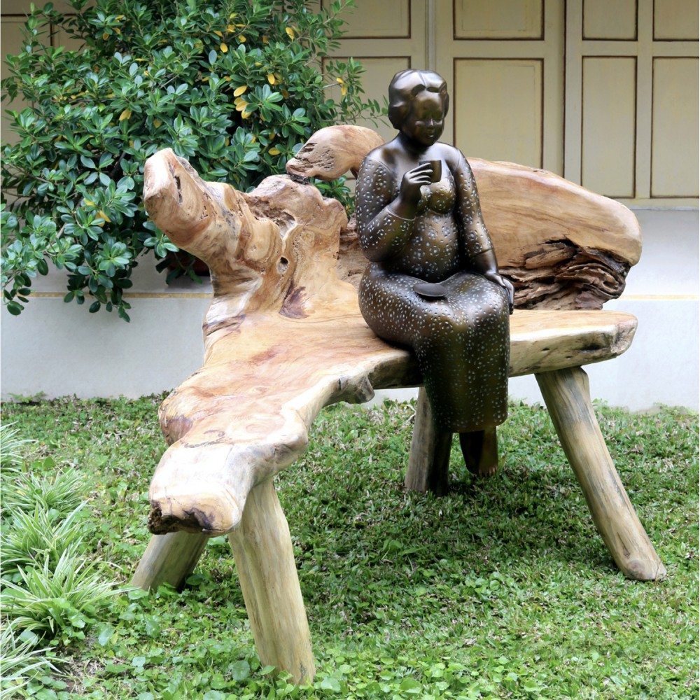 Παγκάκι από μασίφ ξύλο σε φυσικό χρώμα 120x35x140