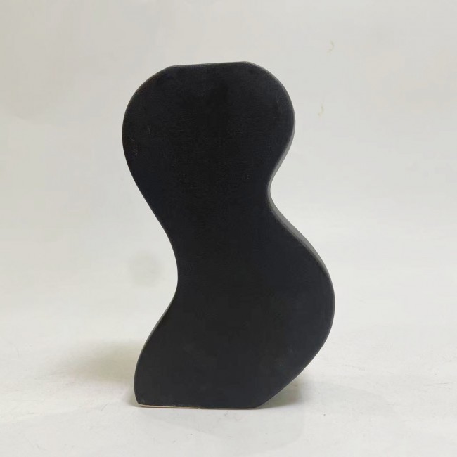 Επιτραπέζιο διακοσμητικό "SEBOR" κεραμικό σε χρώμα μαύρο ματ 13.5x6x21.5