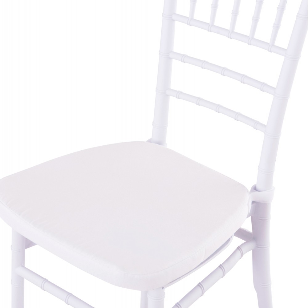 Καρέκλα catering "TIFFANY" με μαξιλάρι από πολυπροπυλένιο σε χρώμα λευκό 39x47x89