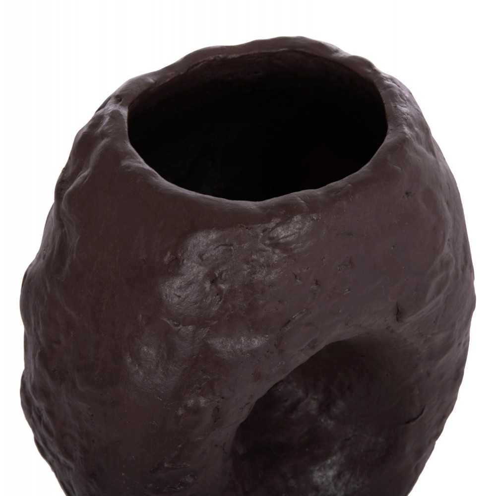 Επιτραπέζιο διακοσμητικό βάζο "NAMENTIS" από τερακότα σε χρώμα σοκολατί 22x13x28