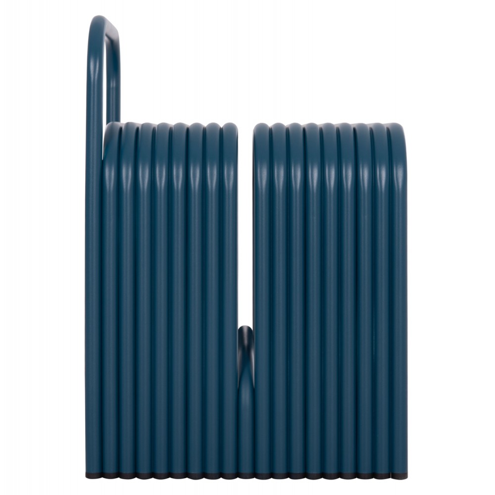 Σκαμπό χαμηλό "INTREPID" από αλουμίνιο σε χρώμα μπλε 40x38x55