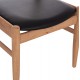 Πολυθρόνα τραπεζαρίας "CERSEI" από ξύλο/PU σε χρώμα φυσικό/μαύρο 57x53x72