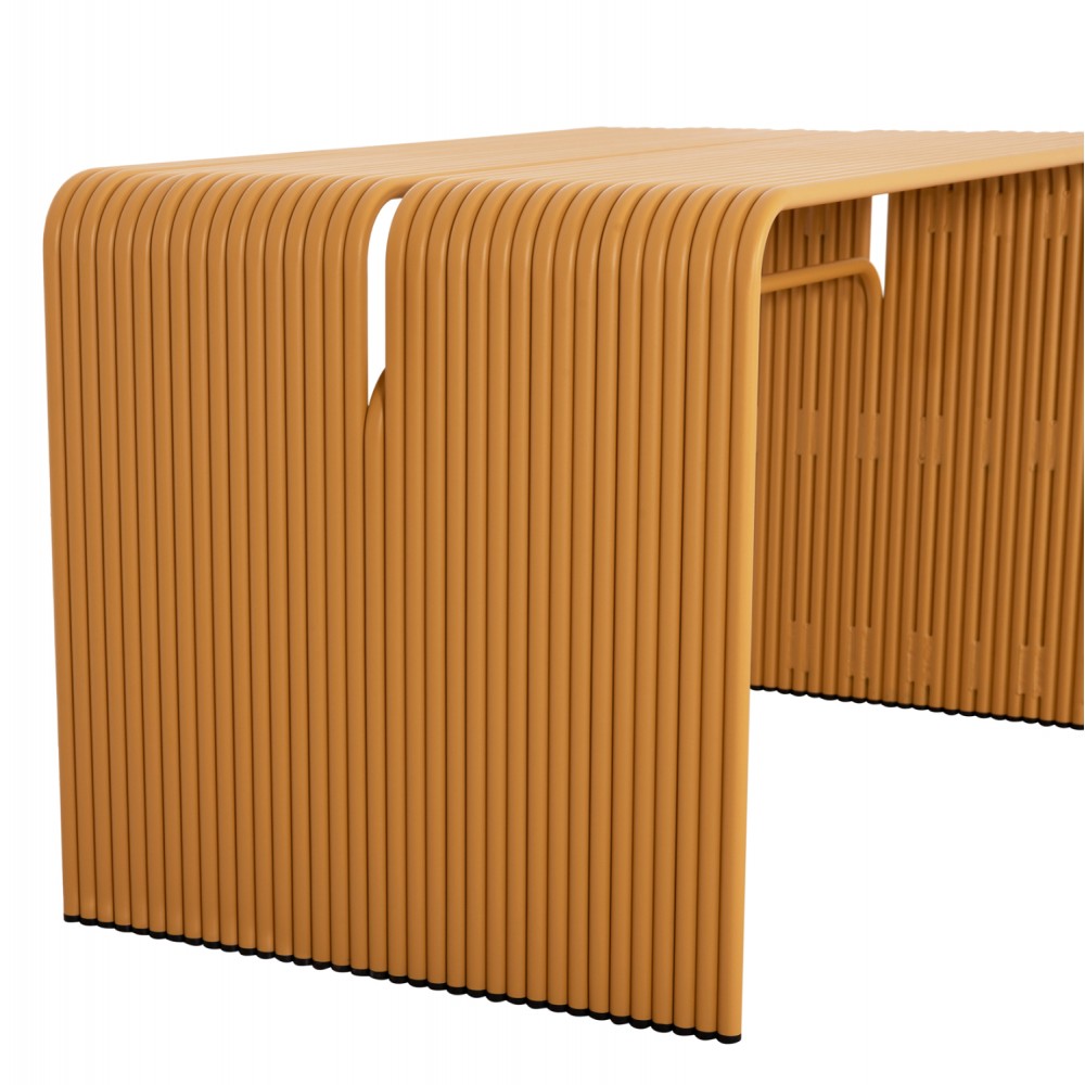 Τραπέζι τραπεζαρίας "INTREPID" από αλουμίνιο σε χρώμα μουσταρδί 120x70x70.5