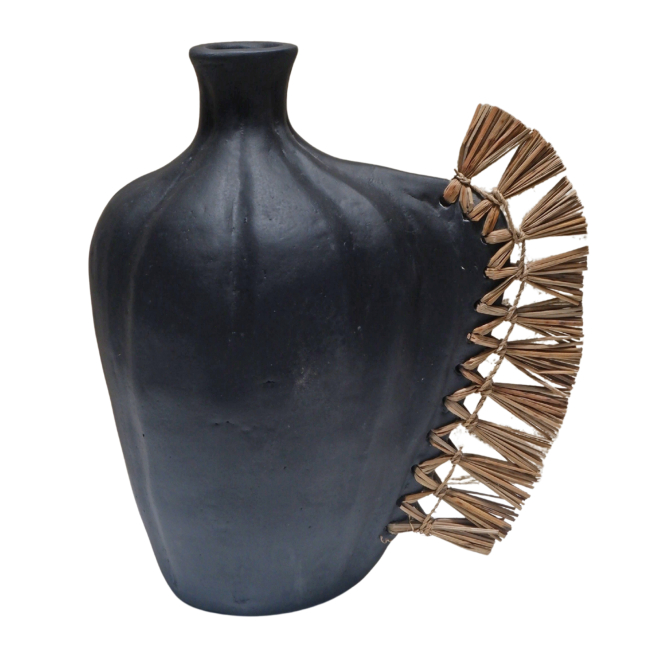 Επιτραπέζιο διακοσμητικό "JEBB" απο τερακότα σε χρώμα μαύρο 23.5x16x33