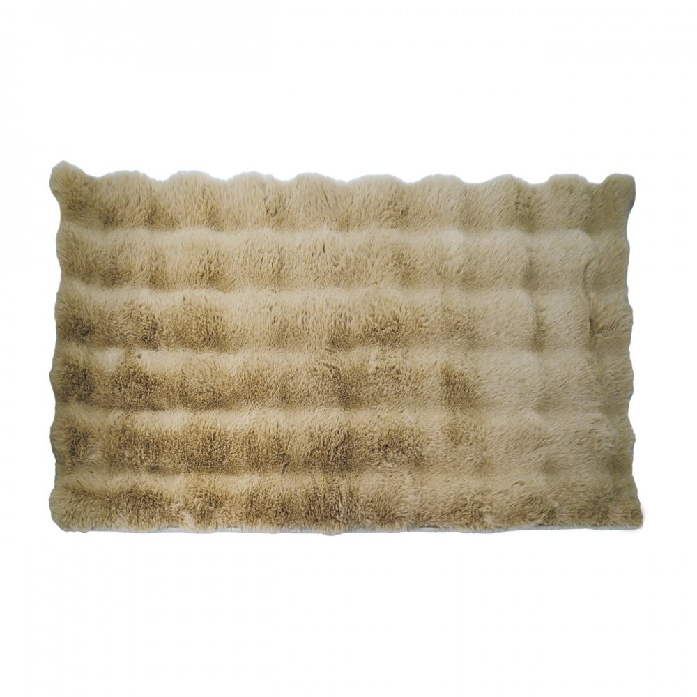 Χαλί "BUBBLE" με ανάγλυφο πέλος γούνας σε χρώμα μπεζ 65x135