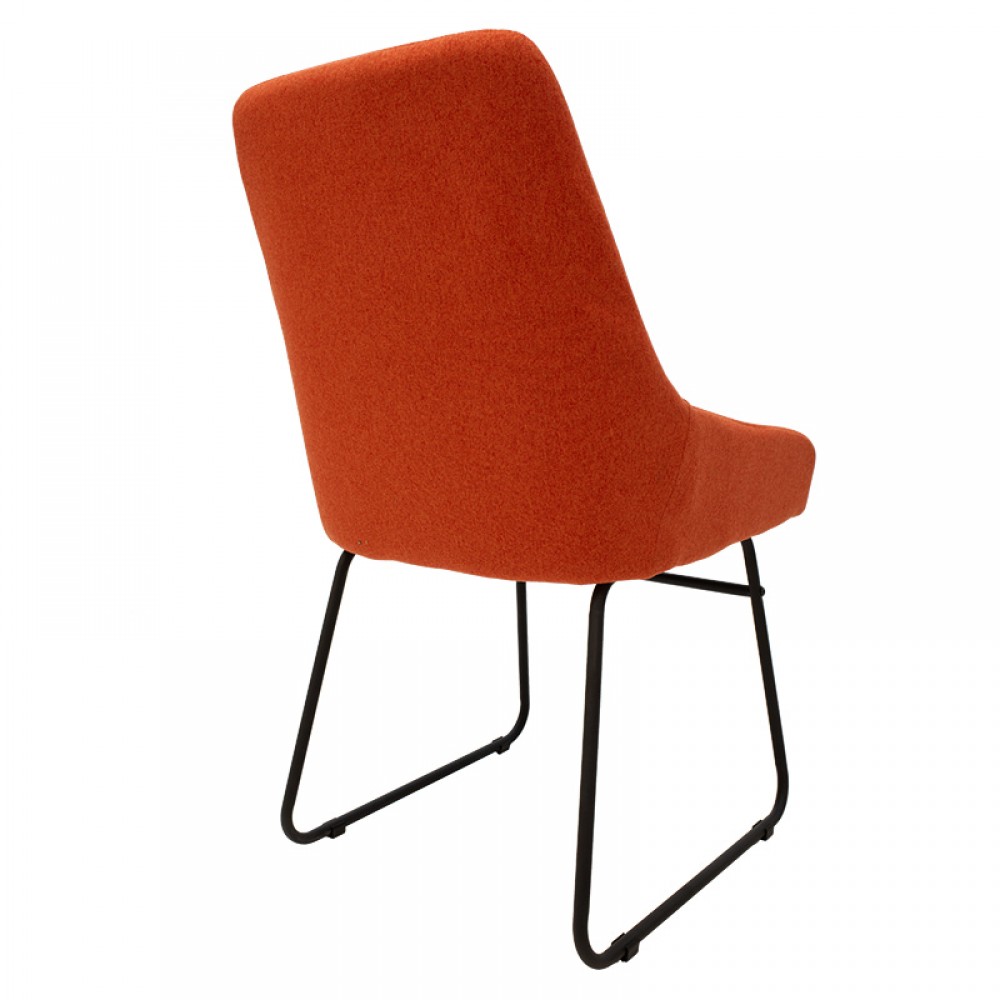 Καρέκλα τραπεζαρίας "ELGAR" από ύφασμα σε χρώμα πορτοκαλί-μαύρο πόδι 51x58x93