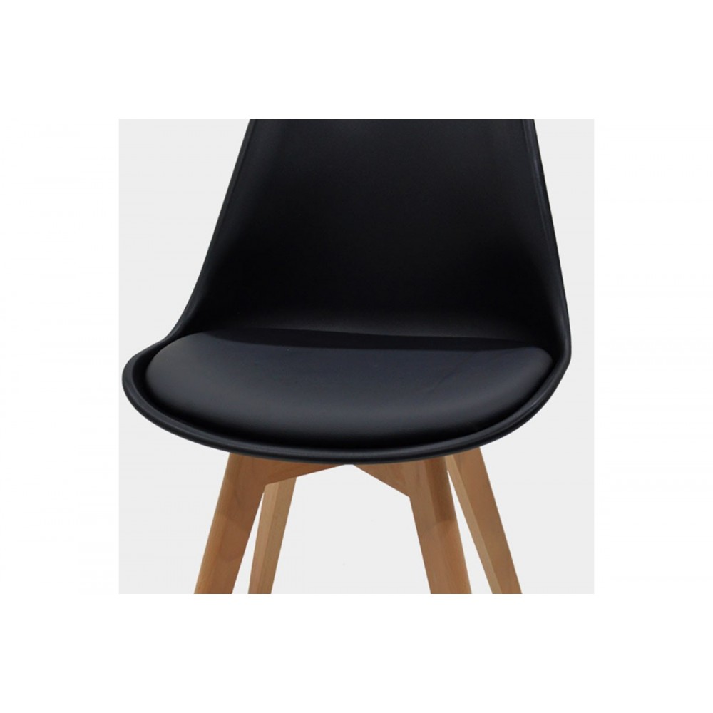 Καρέκλα ''GASTON'' από PP-PU/ξύλο σε χρώμα μαύρο/φυσικό πόδι 53.5x48.5x83