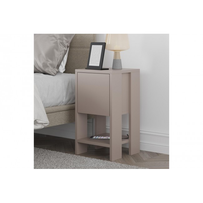 Κομοδίνο "EMA" σε χρώμα μόκα 30x30x55