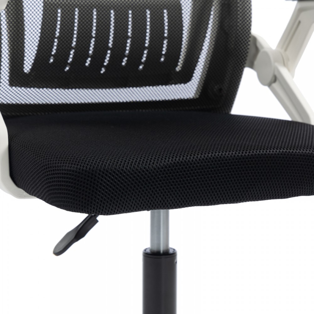 Καρέκλα γραφείου "PENZA" mesh σε λευκό/μαύρο χρώμα 48x58x92-102