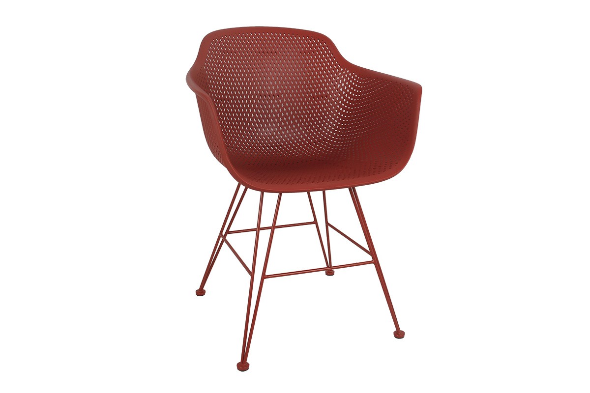 Πολυθρόνα “BECK” από PP/μέταλλο σε μπορντώ χρώμα 60x46x87