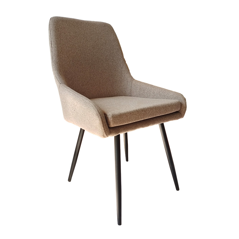 Καρέκλα τραπεζαρίας “WELLS” από ύφασμα σε χρώμα μπεζ-μαύρο πόδι 51x58x101